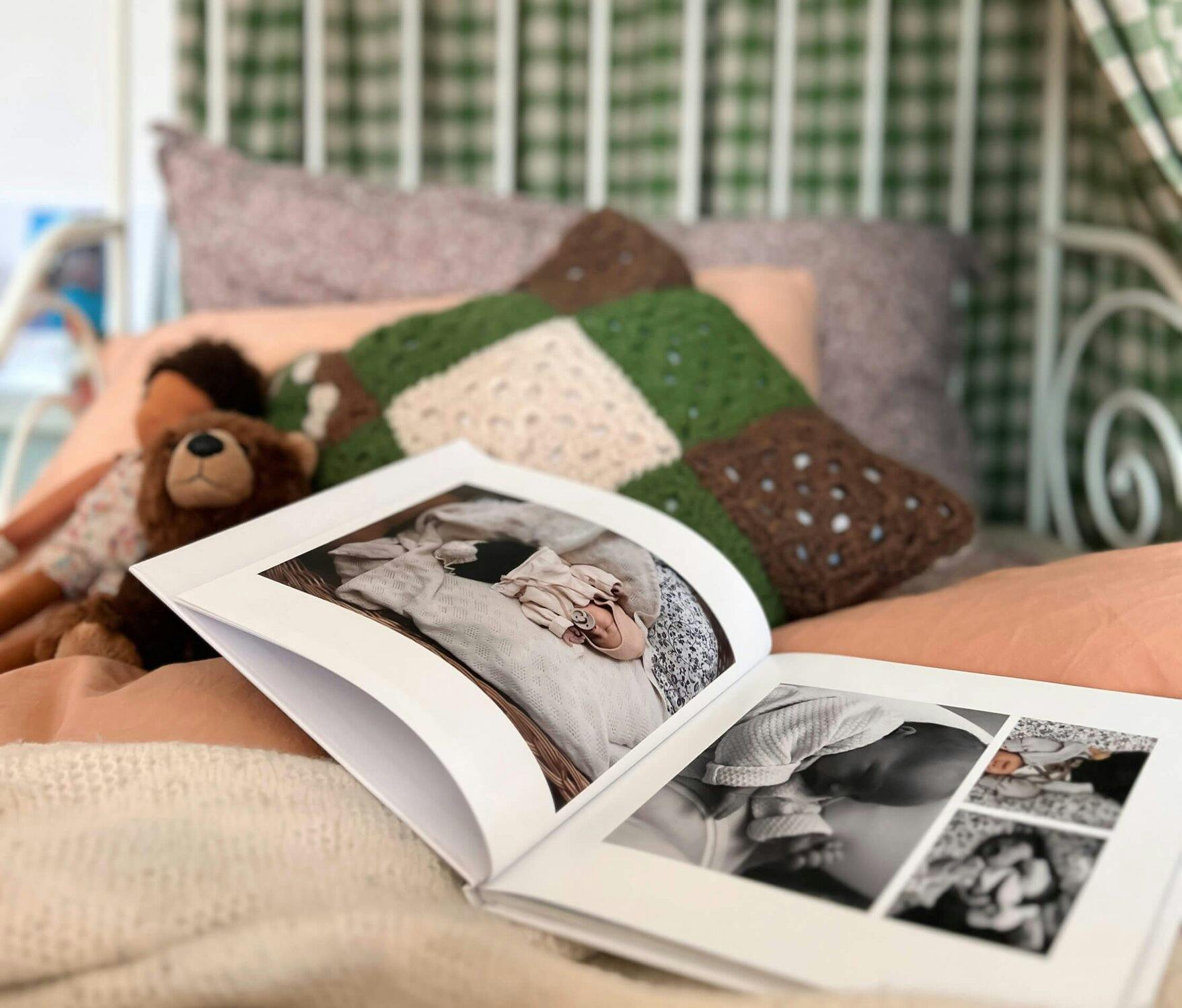 Make a baby photo book